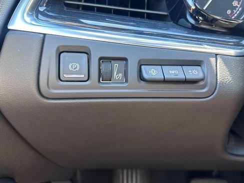 Used 2024 Cadillac XT5 Premium Luxury w/ Technology Package AWD/4WD image 20