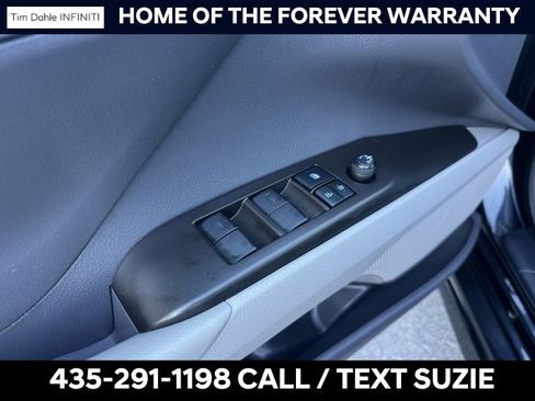 Used 2021 Toyota Camry SE w/ TRD Appearance Package (TMS) image 10