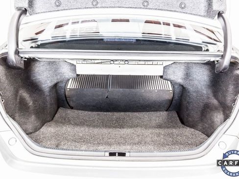 Used 2017 Toyota Camry LE image 37