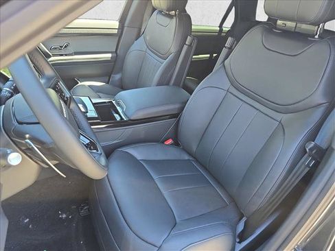 New 2026 Land Rover Range Rover Sport SE AWD/4WD image 15
