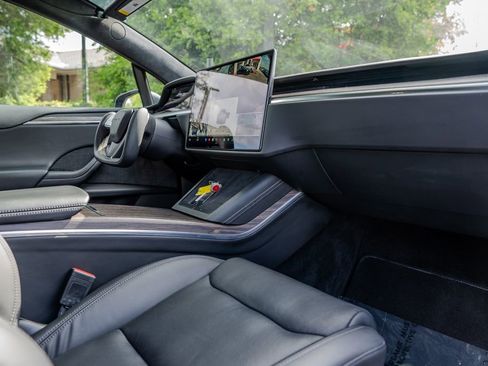 Used 2022 Tesla Model X AWD/4WD image 20