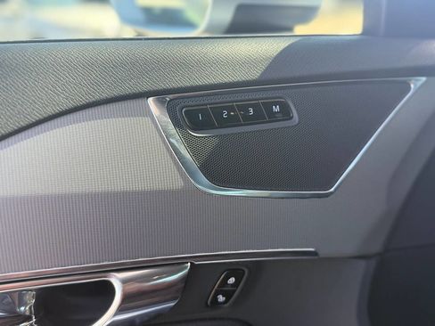 Used 2016 Volvo XC90 T6 R-Design w/ Protection Package Plus image 46