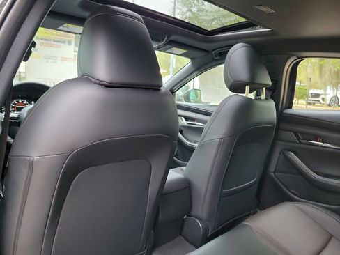 New 2026 MAZDA MAZDA3 2.5 S Hatchback w/ Premium Pkg FWD image 11