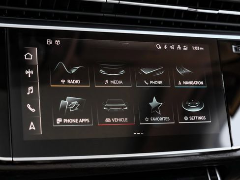 Used 2021 Audi Q7 3.0T Premium w/ Convenience Package image 29