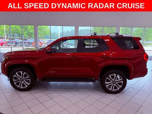 Used 2025 Toyota 4Runner Limited AWD/4WD image 5