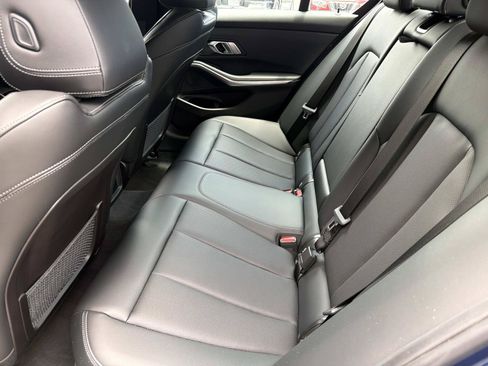 Used 2023 BMW 330i xDrive Sedan AWD/4WD image 13