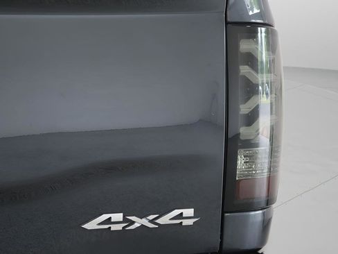 Used 2022 RAM 3500 Big Horn AWD/4WD image 34