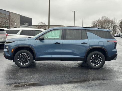 Used 2024 Chevrolet Traverse Z71 image 6