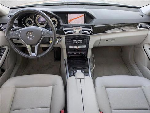 Used 2014 Mercedes-Benz E 350 Sedan image 18