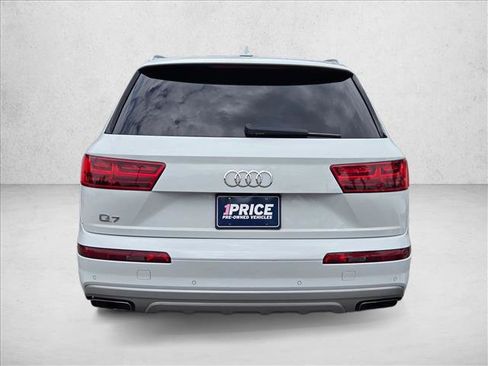 Used 2019 Audi Q7 3.0T Premium Plus AWD/4WD image 7