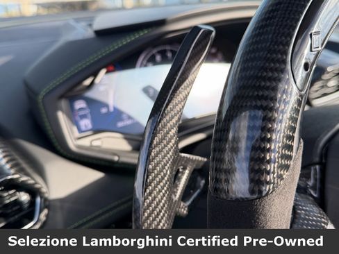 Used 2023 Lamborghini Huracan EVO image 21