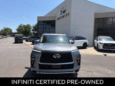 Certified 2026 INFINITI QX80 Luxe RWD image 3