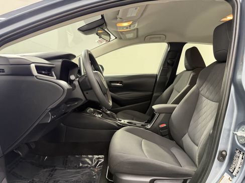 Used 2021 Toyota Corolla LE FWD image 10