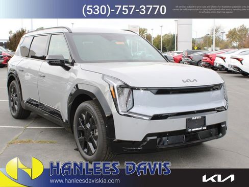 New 2026 Kia EV9 Land w/ Nightfall Edition Package image 5