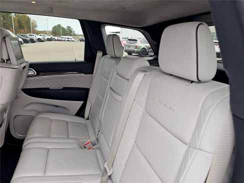 Used 2020 Jeep Grand Cherokee Summit AWD/4WD image 34