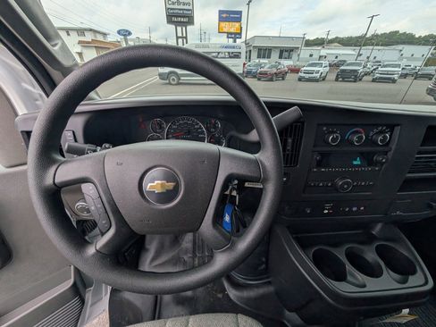 New 2025 Chevrolet Express 3500 w/ Power Convenience Package image 11