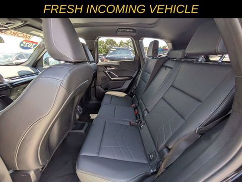 Used 2025 BMW X1 xDrive28i AWD/4WD image 12