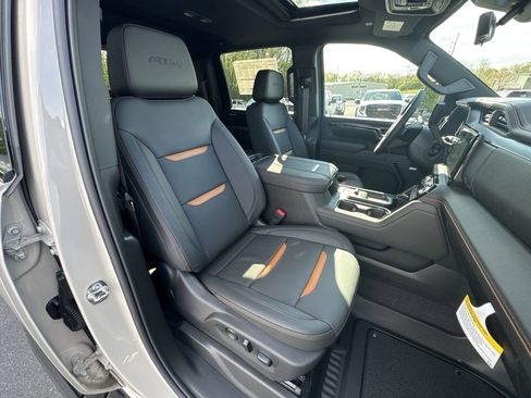 New 2026 GMC Sierra 2500 AT4 image 26
