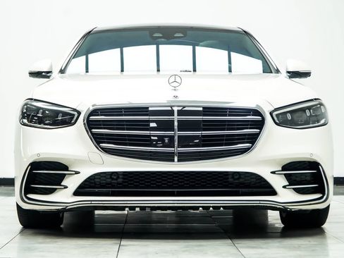 Used 2023 Mercedes-Benz S 500 4MATIC image 10