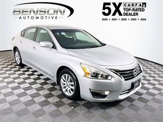 Used 2015 Nissan Altima 2.5 S w/ Power Driver Seat Package image 1