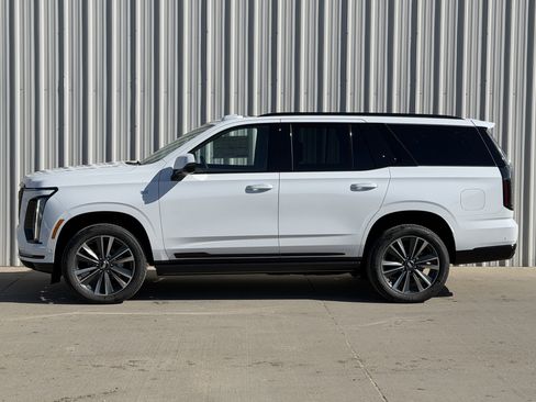 New 2026 Cadillac Escalade Sport w/ Touring Package AWD/4WD image 11