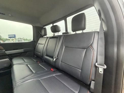 New 2026 Ford F350 4x4 Crew Cab DRW Super Duty image 18