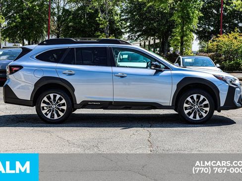 Used 2024 Subaru Outback Limited AWD/4WD image 10