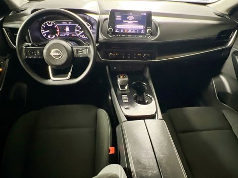 Used 2024 Nissan Rogue S FWD image 30