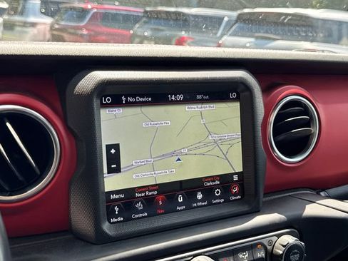 Used 2020 Jeep Gladiator Rubicon w/ Dual Top Group AWD/4WD image 22