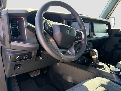 New 2025 Ford Bronco 2-Door AWD/4WD image 13