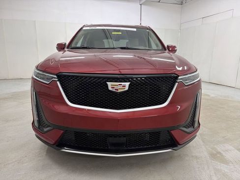 Certified 2025 Cadillac XT6 Sport w/ Platinum Package AWD/4WD image 14