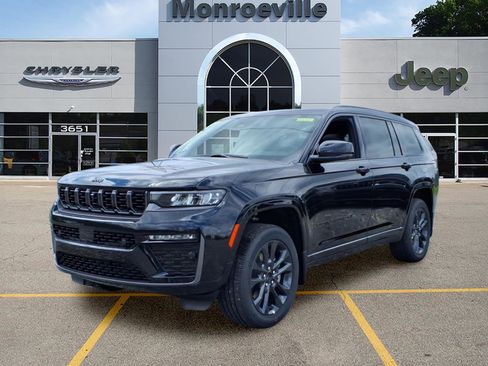 New 2026 Jeep Grand Cherokee L Limited AWD/4WD image 1