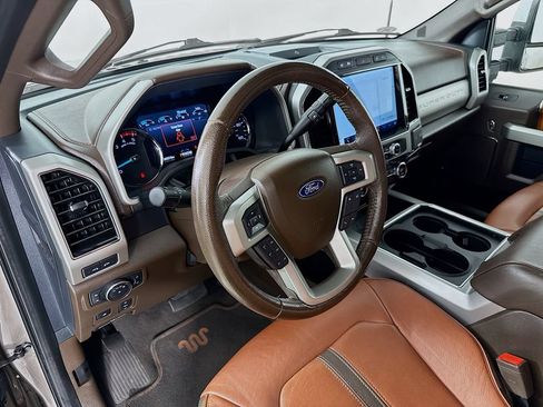 Used 2022 Ford F250 King Ranch w/ King Ranch Ultimate Package AWD/4WD image 10
