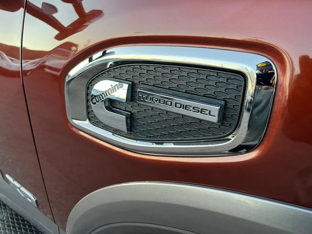 Used 2016 Nissan Titan Platinum Reserve RWD image 21