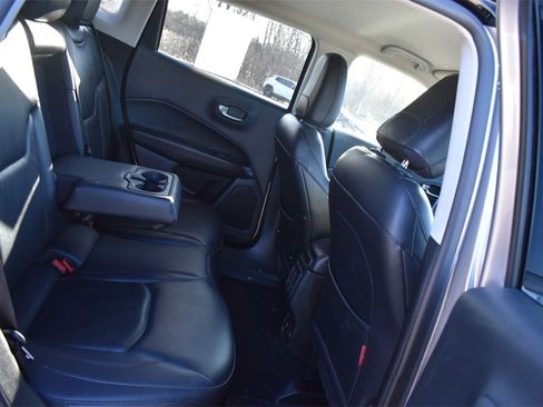 Used 2017 Jeep Compass Trailhawk w/ Leather Interior Group image 17
