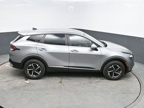 Used 2023 Kia Sportage LX AWD/4WD image 33