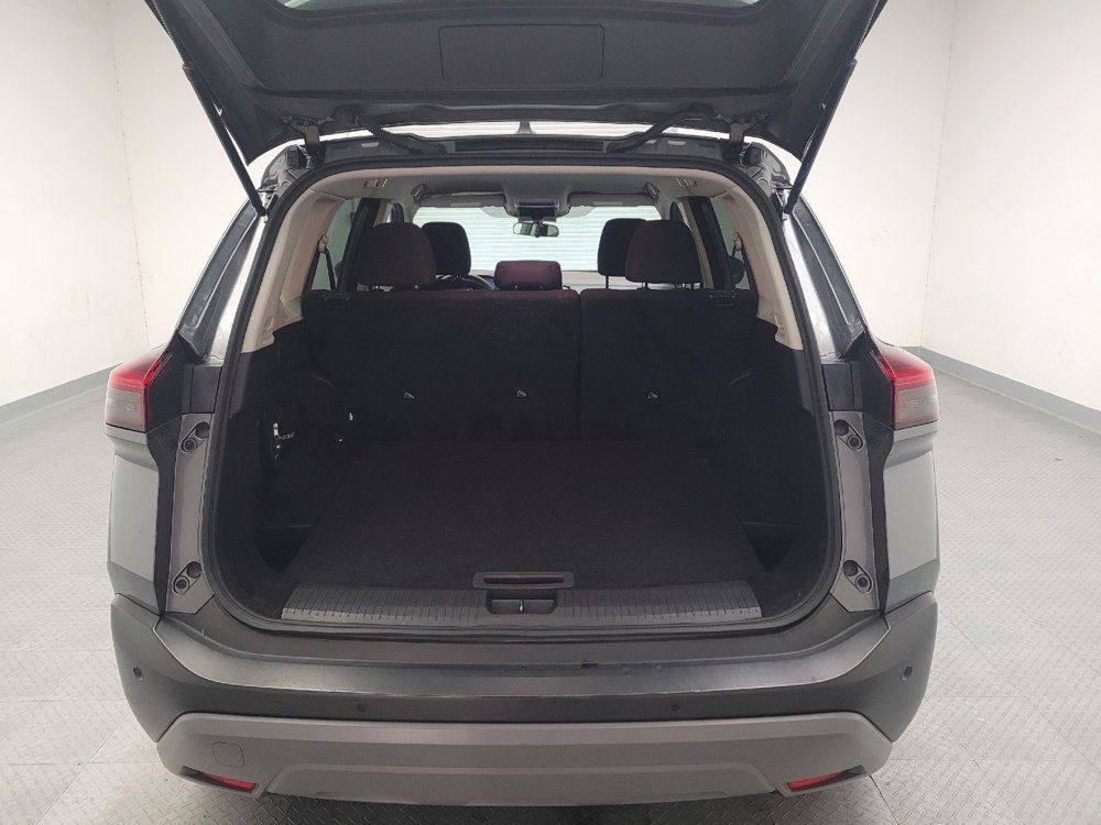 Used 2023 Nissan Rogue S AWD/4WD image 29