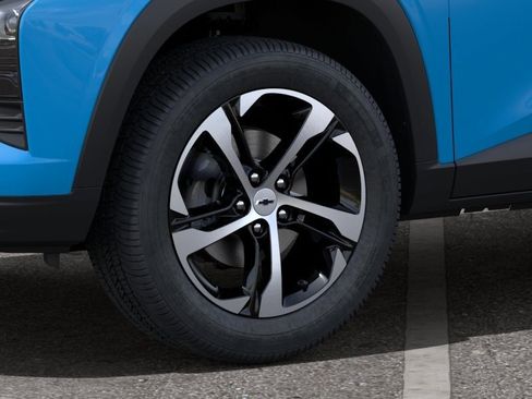 New 2024 Chevrolet Trax RS w/ Driver Confidence Package image 9