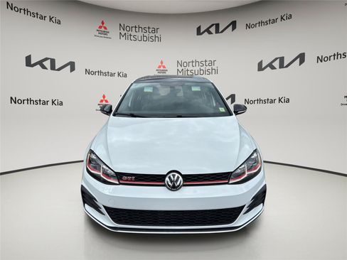 Used 2021 Volkswagen GTI SE FWD image 9