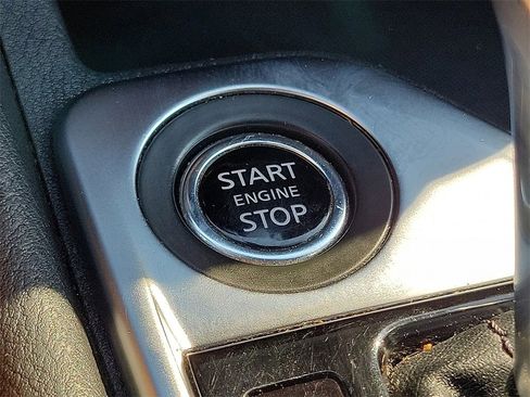 Used 2021 Nissan Sentra SV image 7