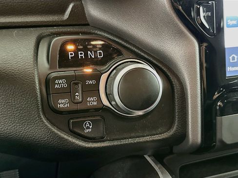 Used 2023 RAM 1500 Big Horn AWD/4WD image 25