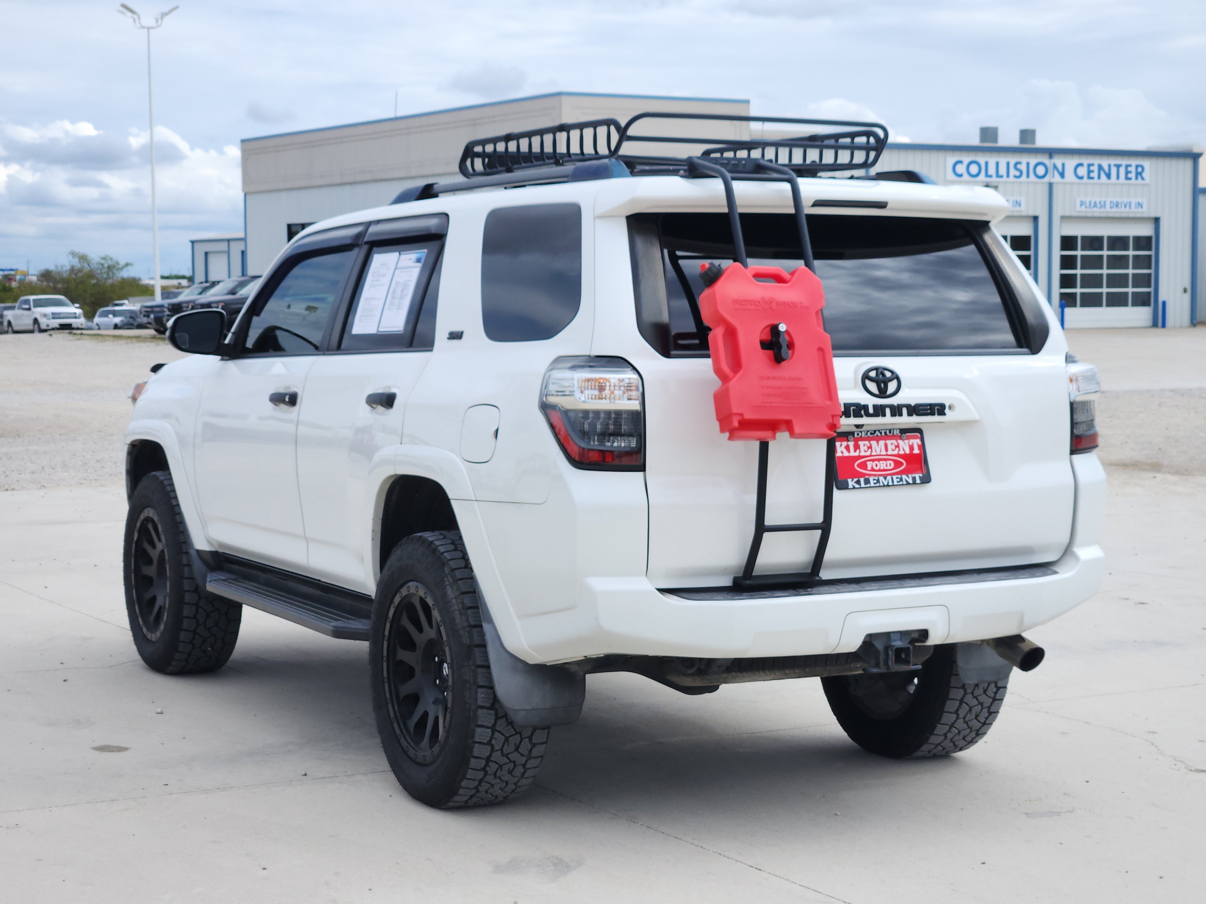 Used 2019 Toyota 4Runner SR5 Premium AWD/4WD image 5