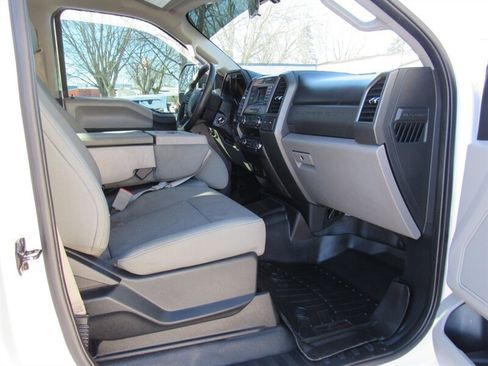 Used 2019 Ford F250 XL w/ STX Appearance Package image 16