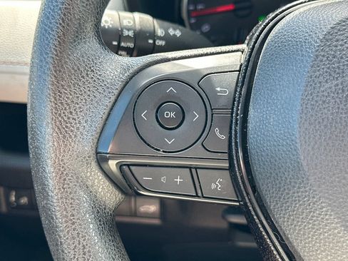 Used 2020 Toyota RAV4 XLE w/ Convenience Package AWD/4WD image 20