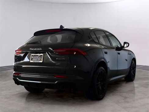 New 2025 Maserati Grecale Modena image 8