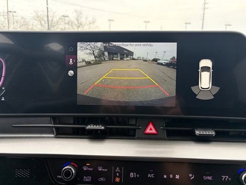 Certified 2023 Kia Sportage EX image 17