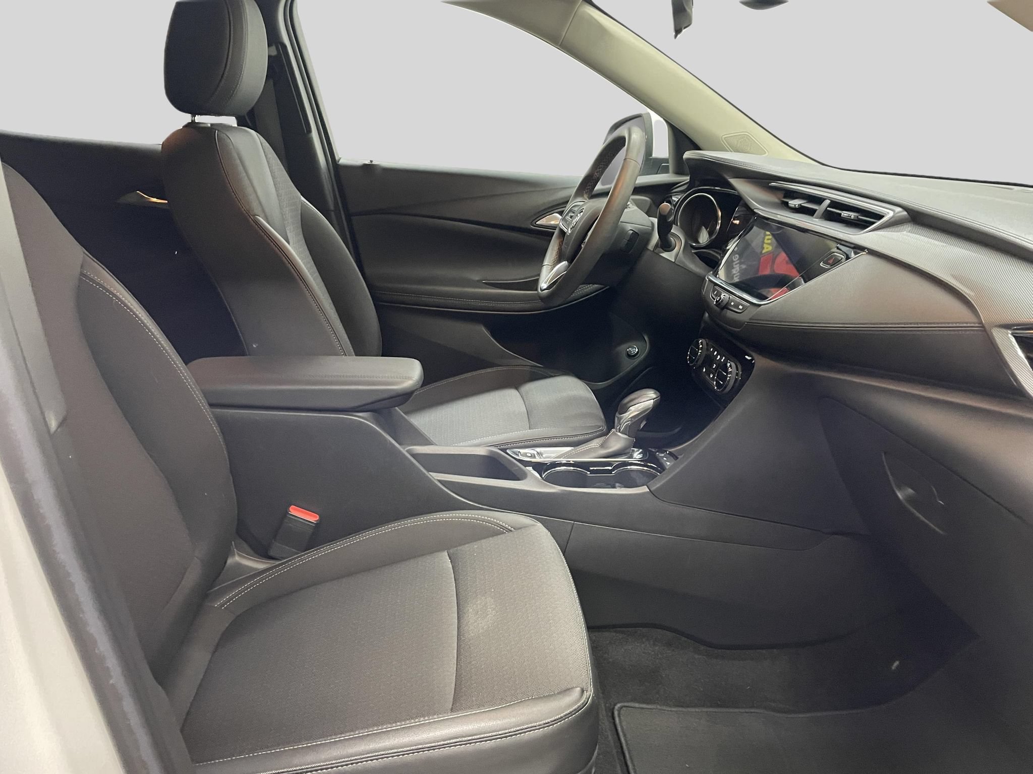 Used 2022 Buick Encore GX Select w/ Experience Buick Package AWD/4WD image 10