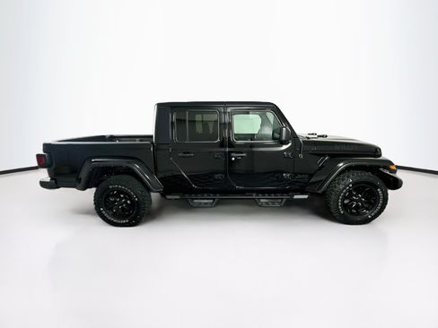 Used 2022 Jeep Gladiator Sport AWD/4WD image 10