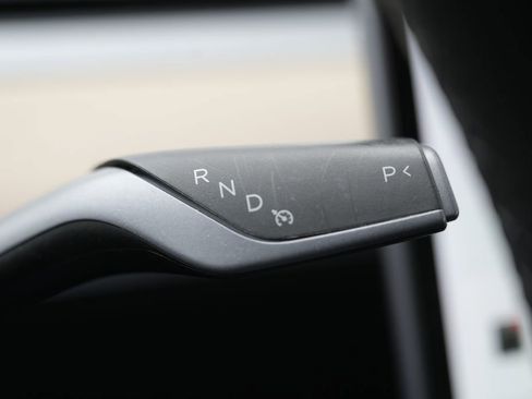 Used 2020 Tesla Model Y Performance image 49