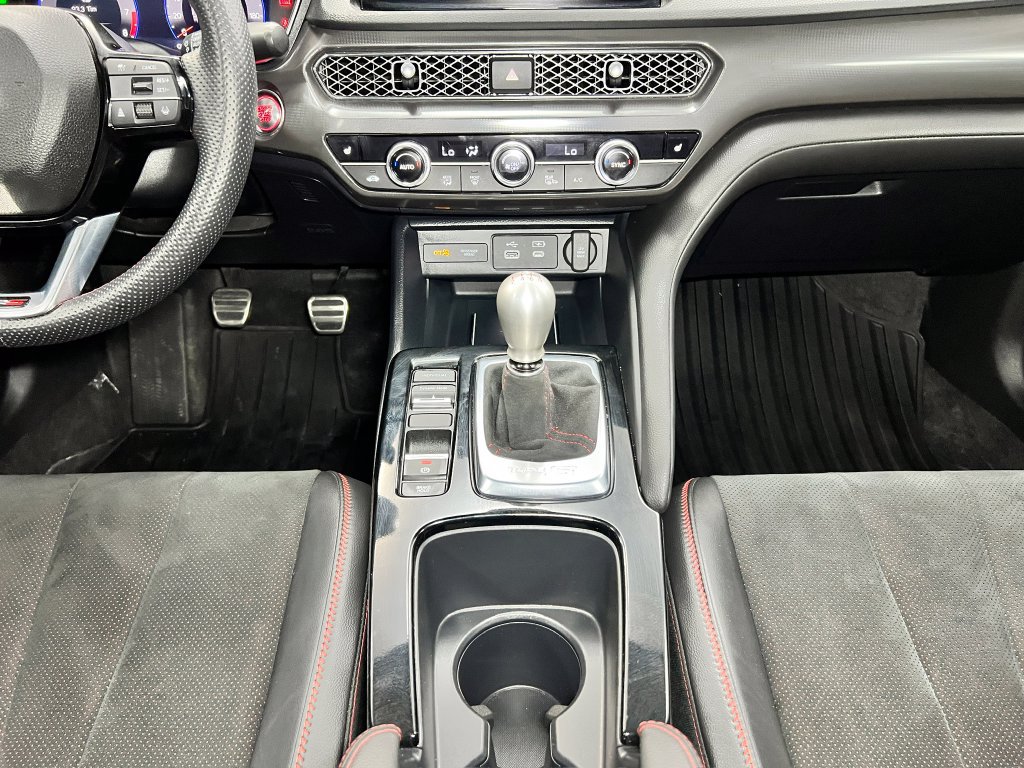Used 2025 Acura Integra Type S FWD image 13